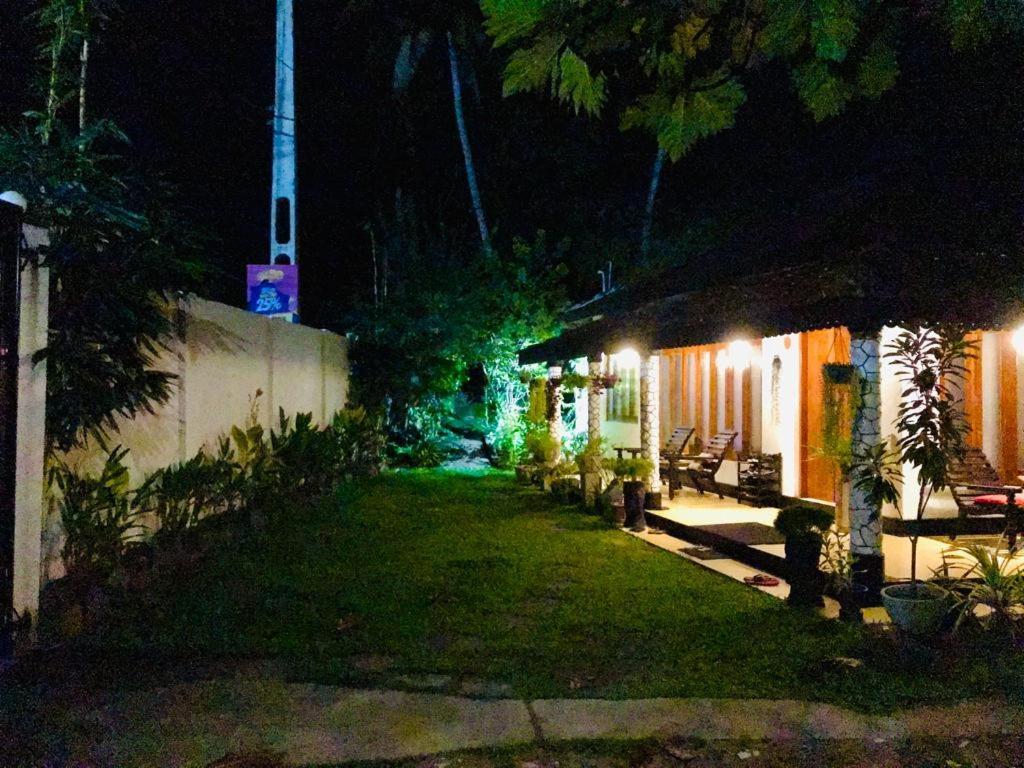 Freedom192 Hotel เวลิกามา ภายนอก รูปภาพ